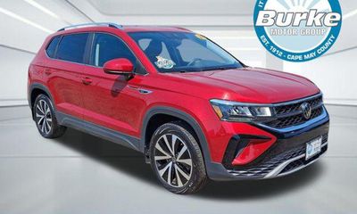 2023 Volkswagen Taos 4Motion SE W