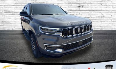 2025 Jeep Wagoneer Base