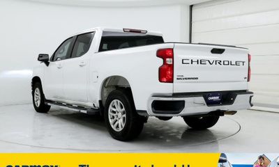 2021 Chevrolet Silverado LT