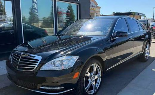2013 Mercedes-Benz S-Class S550
