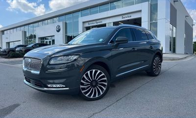 2023 Lincoln Nautilus BLK Label