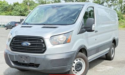 2019 Ford Transit LOW Roof