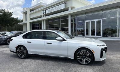 2026 BMW 750E xDrive