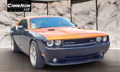 2008 Dodge Challenger SRT8