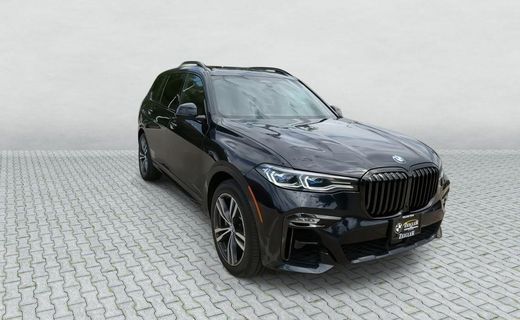 2021 BMW X7 M50I