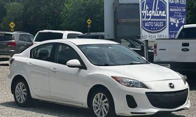2013 Mazda MAZDA3 Touring GS