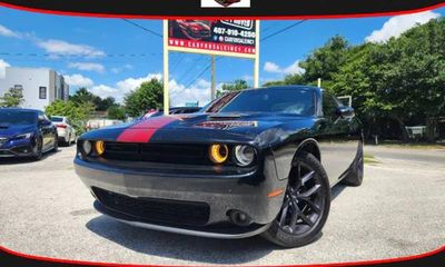 2020 Dodge Challenger SXT