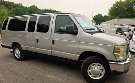 2011 Ford E-350 Econoline