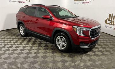2023 GMC Terrain SLE