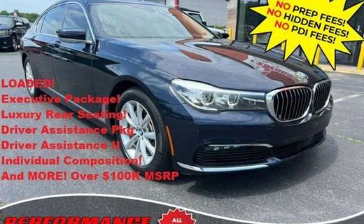 2016 BMW 740i