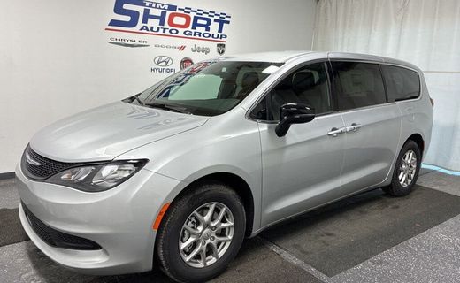 2026 Chrysler Voyager LX