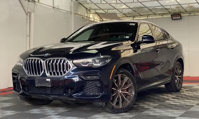 2023 BMW X6 xDrive40i