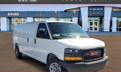2026 GMC Savana EXT