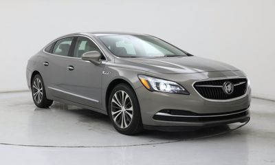 2017 Buick Lacrosse Premium