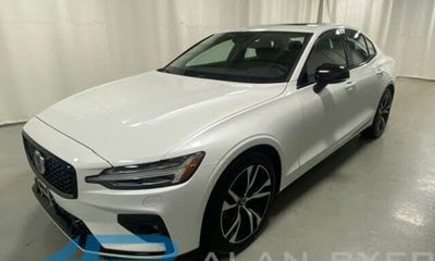 2025 Volvo S60 Core