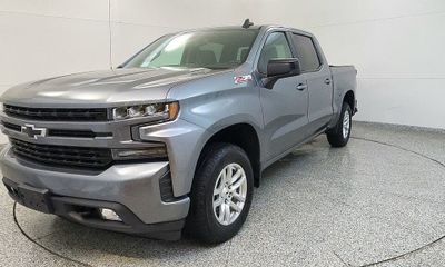 2021 Chevrolet Silverado RST