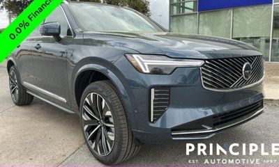 2026 Volvo XC90 Ultra Bright