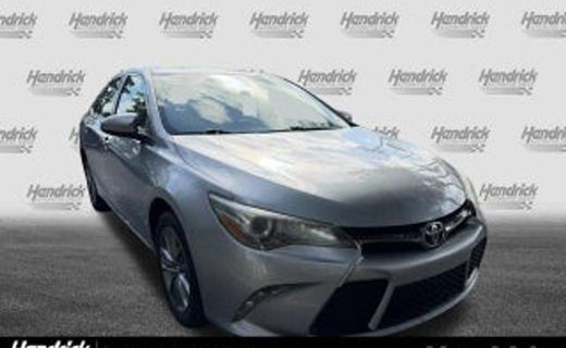 2016 Toyota Camry SE