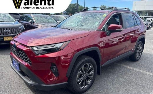 2024 Toyota RAV4 XLE Premium