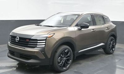 2026 Nissan Kicks MPV SR