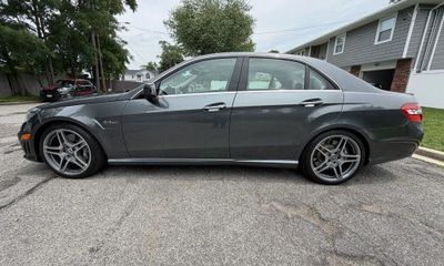 2011 Mercedes-Benz E-Class E63 AMG