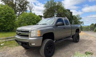 2007 Chevrolet Silverado LS