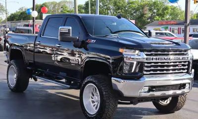 2022 Chevrolet Silverado HD LTZ