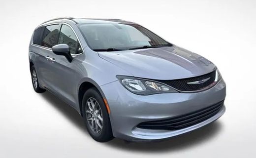 2020 Chrysler Voyager LXI