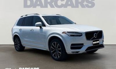2019 Volvo XC90 Momentum
