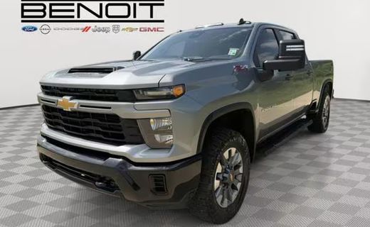2024 Chevrolet Silverado HD Custom