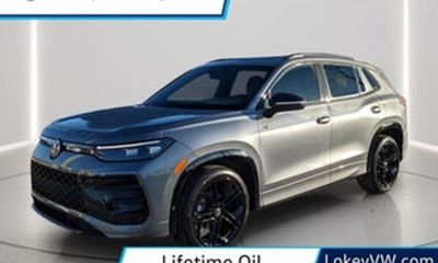 2025 Volkswagen Tiguan 4Motion SEL R