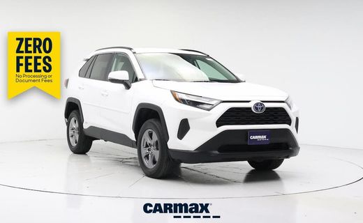 2024 Toyota RAV4 LE