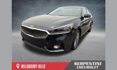 2017 Kia Cadenza Premium