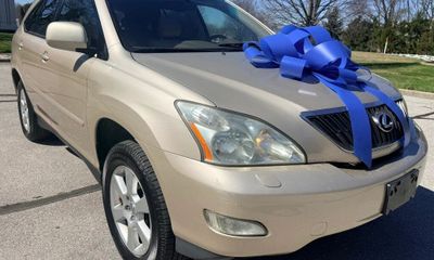2004 Lexus RX 330