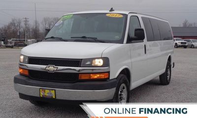 2017 Chevrolet Express Passenger LT EXT
