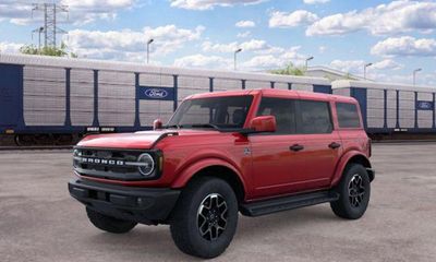 2026 Ford Bronco Outer Banks