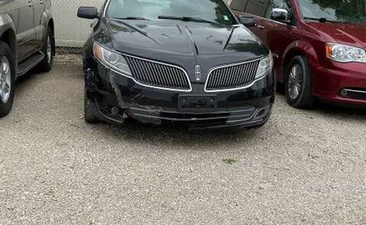 2013 Lincoln MKS Base
