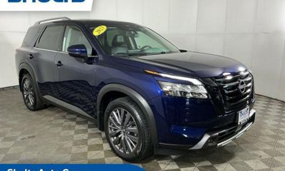 2023 Nissan Pathfinder SL
