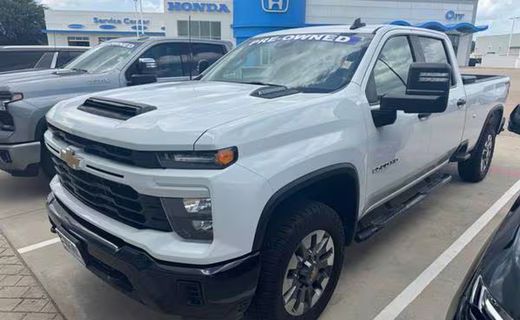 2024 Chevrolet Silverado HD Custom