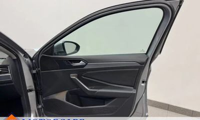2024 Volkswagen Jetta SE AQ301 Trans