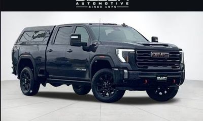 2024 GMC Sierra HD AT4
