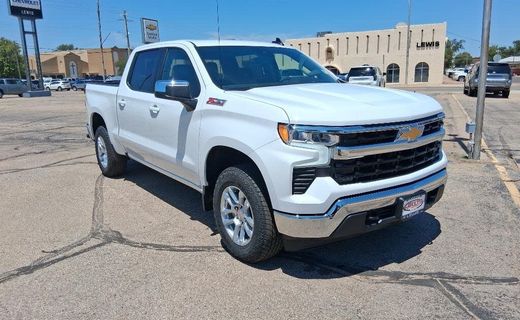2026 Chevrolet Silverado LT
