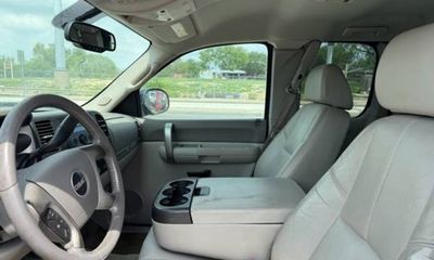 2008 GMC Sierra SL