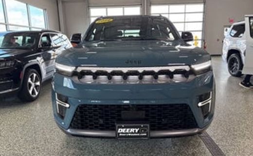 2026 Jeep Grand Wagoneer Base