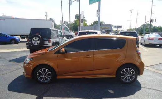 2019 Chevrolet Sonic LT