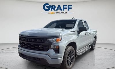 2025 Chevrolet Silverado Custom