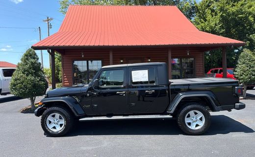 2022 Jeep Gladiator Sport