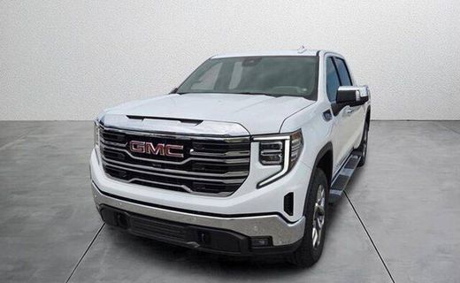 2026 GMC Sierra SLT