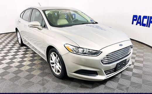 2016 Ford Fusion SE