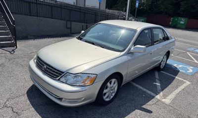 2003 Toyota Avalon XL